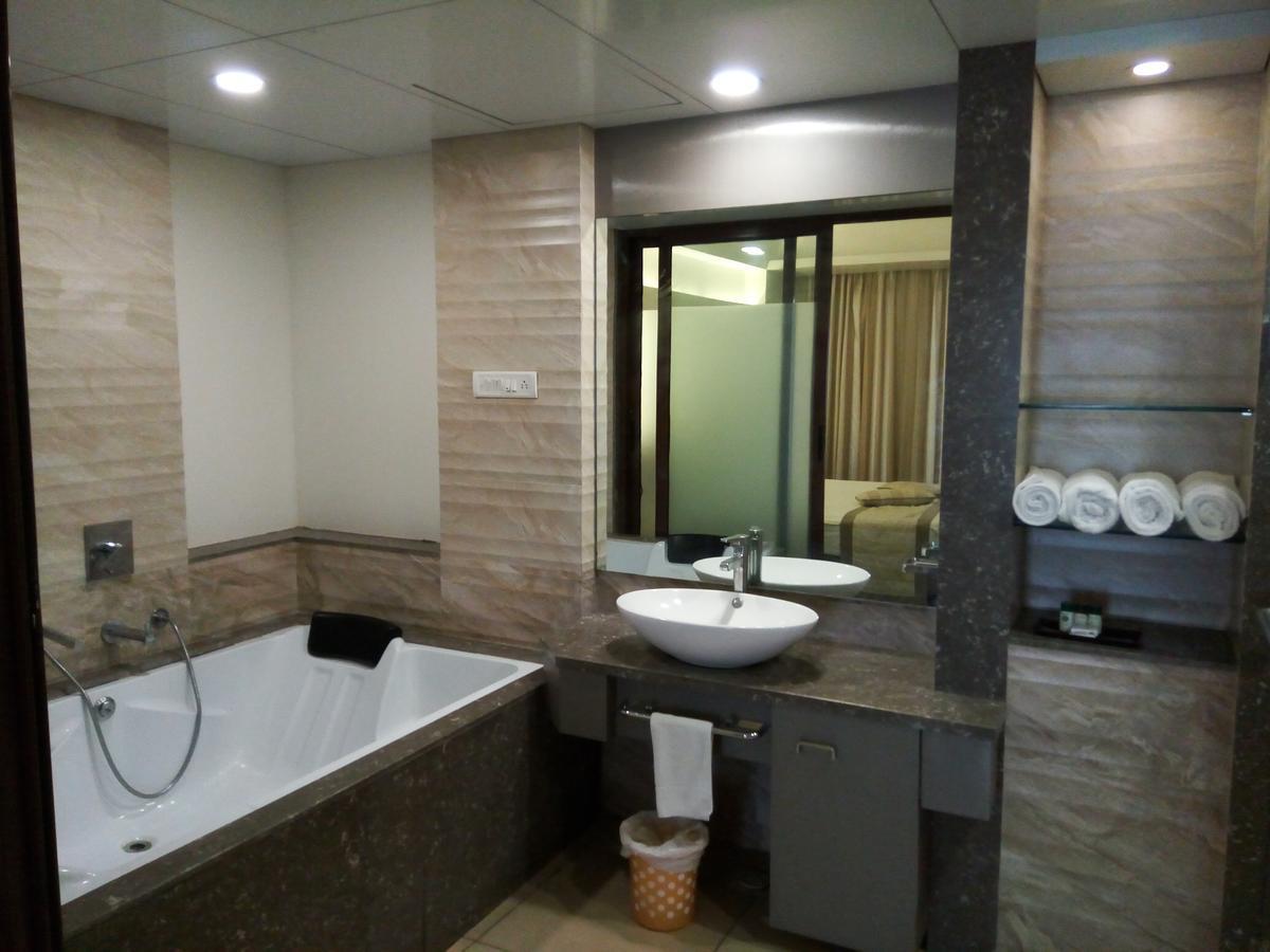 Hotel Miramar Даман Екстер'єр фото
